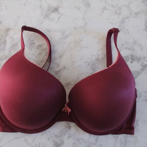 Victorias Secret Bra 32DDD Purple Perfect Shape Underwire Back Closure - Picture 1 of 8